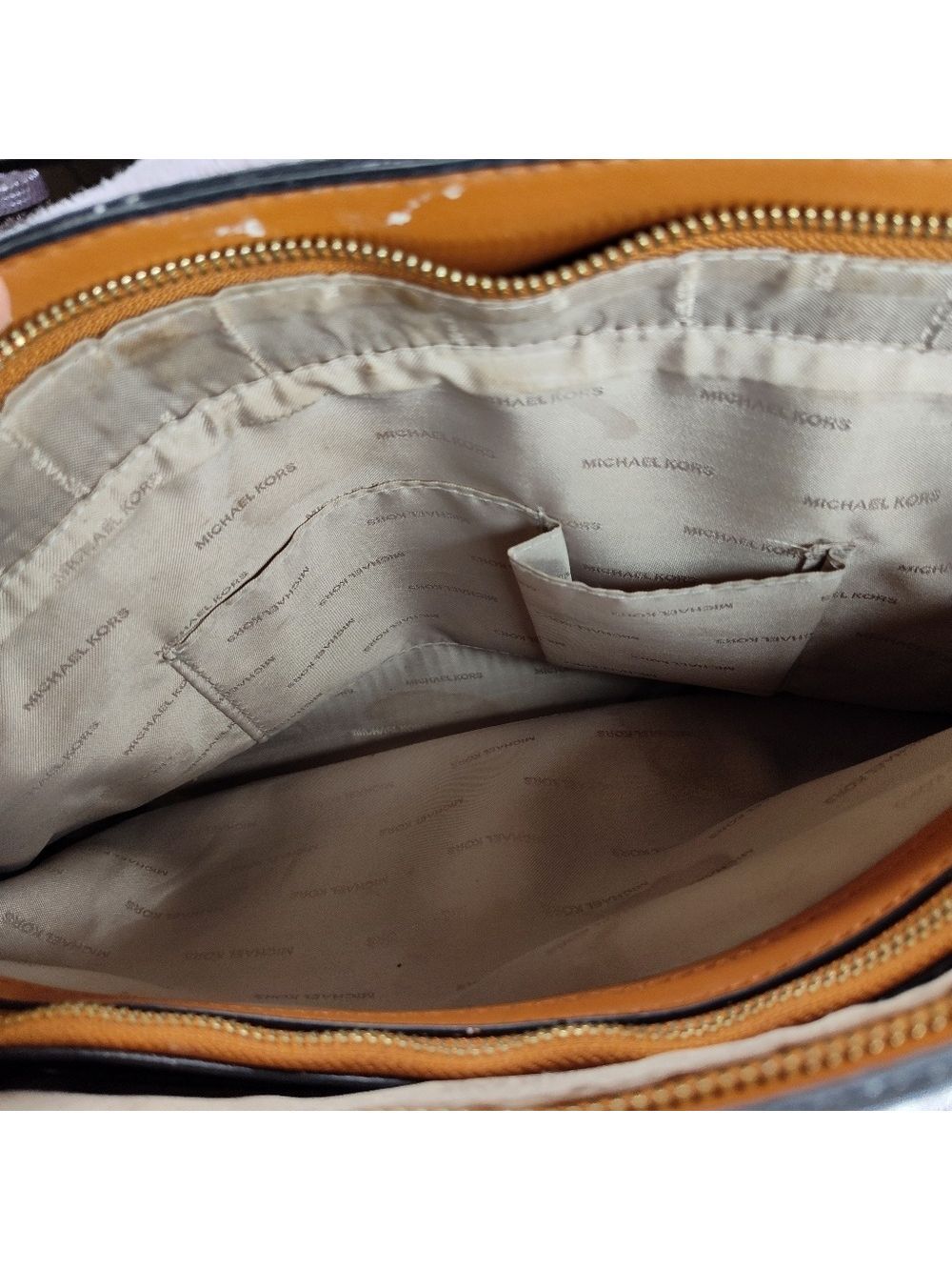 Michael Kors Voyager Two Tone Logo Tote Bag - Picture 9 of 15